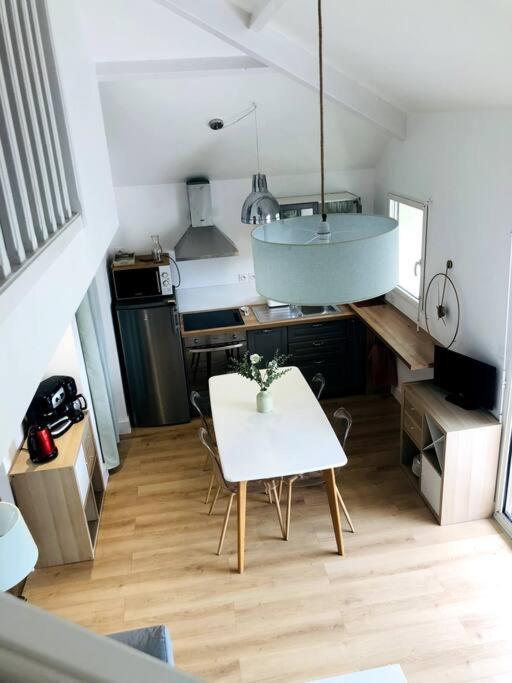 Le Petit Cote Ouest - Appt Dans Les Pins Pres De La Plage 莱萨布勒-多洛讷 外观 照片
