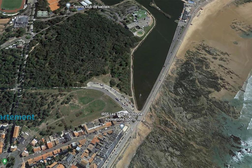 Le Petit Cote Ouest - Appt Dans Les Pins Pres De La Plage 莱萨布勒-多洛讷 外观 照片
