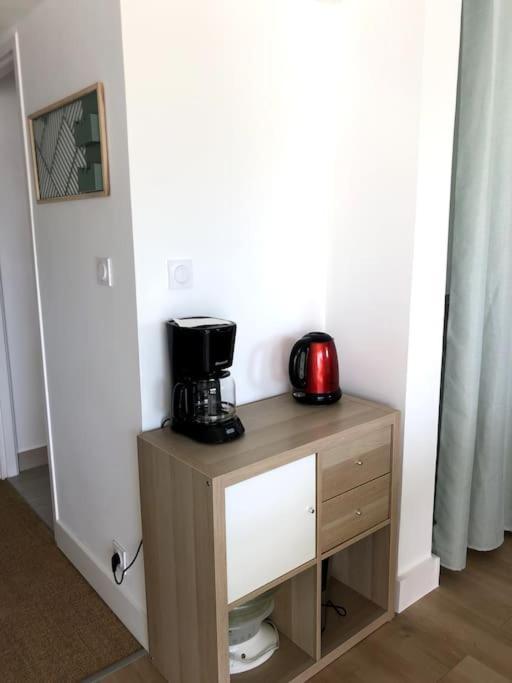 Le Petit Cote Ouest - Appt Dans Les Pins Pres De La Plage 莱萨布勒-多洛讷 外观 照片